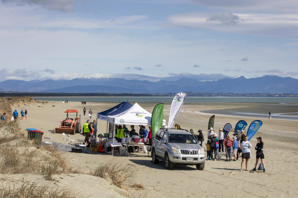 Picture by Tim Cuff 28 September 2024 - Tāhuna Beach Holiday Park clean-up at Tāhuna Beach, Nelson, New Zealand