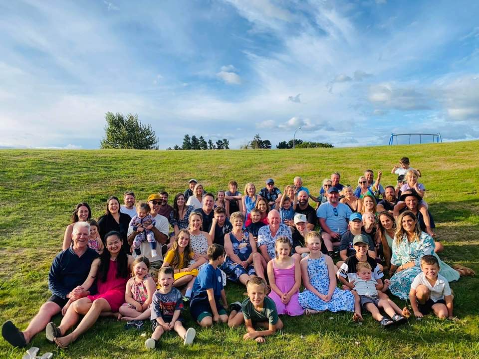 Family reunion at Tāhuna Beach Holiday Park