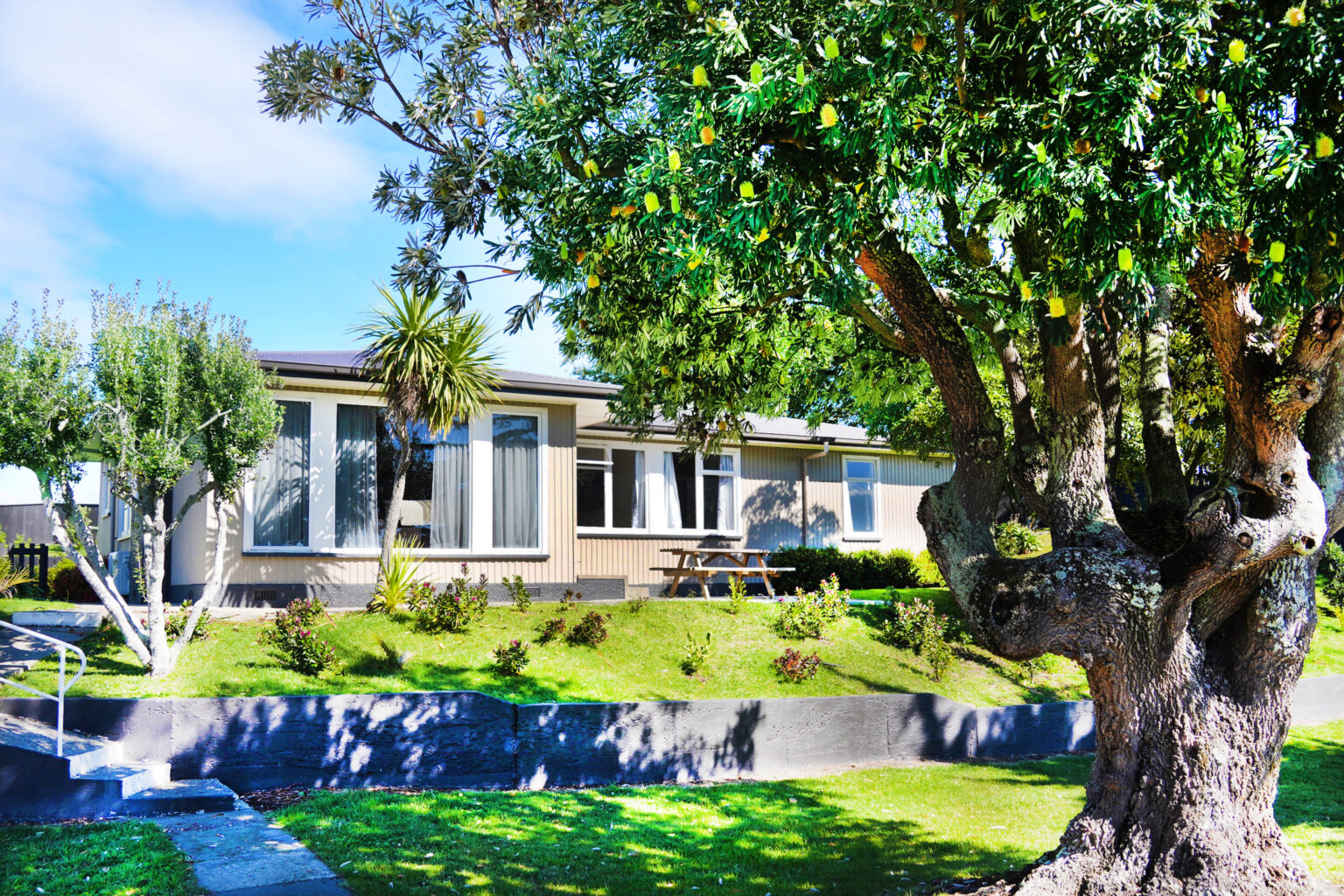 The Beach House, Tahuna Beach Holiday Park, Nelson, NZ